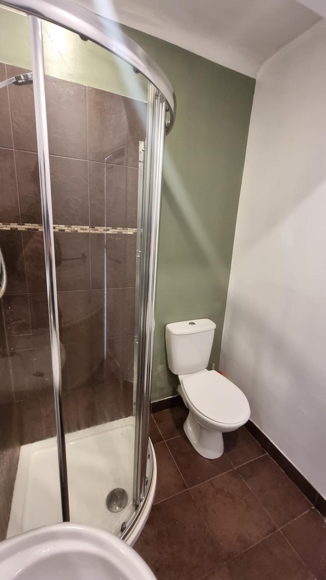 En Suite Room With Kitchen Facilities Ноттингем Экстерьер фото